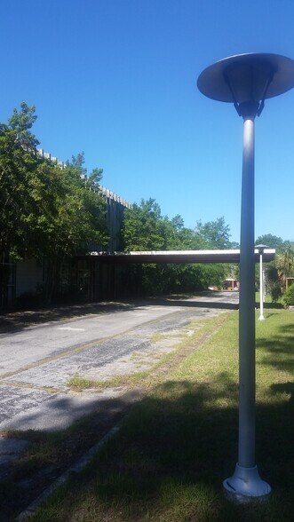 More Photos Of 407 E Ash St, Perry Medical For Sale