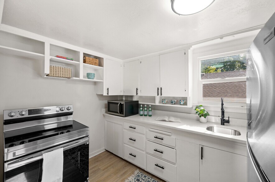 More Photos Of 655 S 800 E, Salt Lake City Apartments For Sale