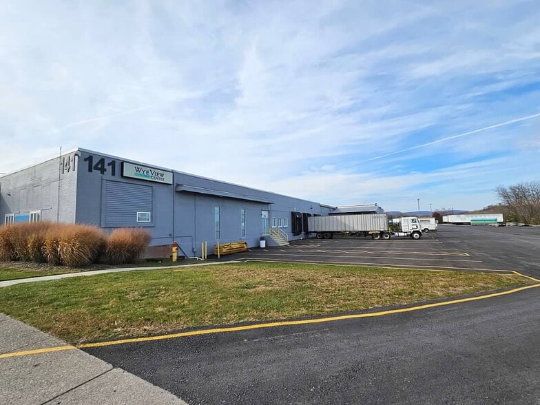 More Photos Of 141 Innovation Dr, Duncansville Warehouse For Lease