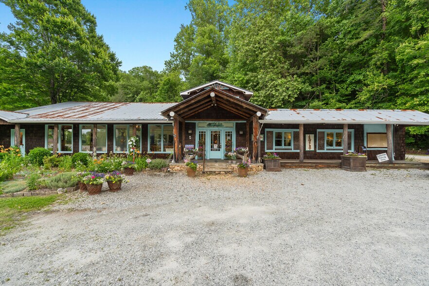 More Photos Of 7142 Highway 76 W, Clayton Storefront For Sale