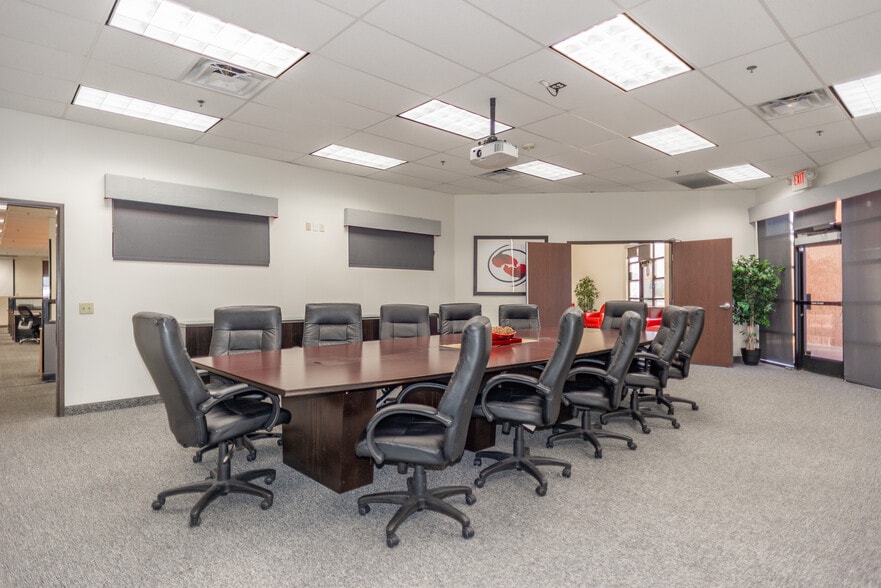 More Photos Of 311 E Warm Springs Rd, Las Vegas Office For Lease