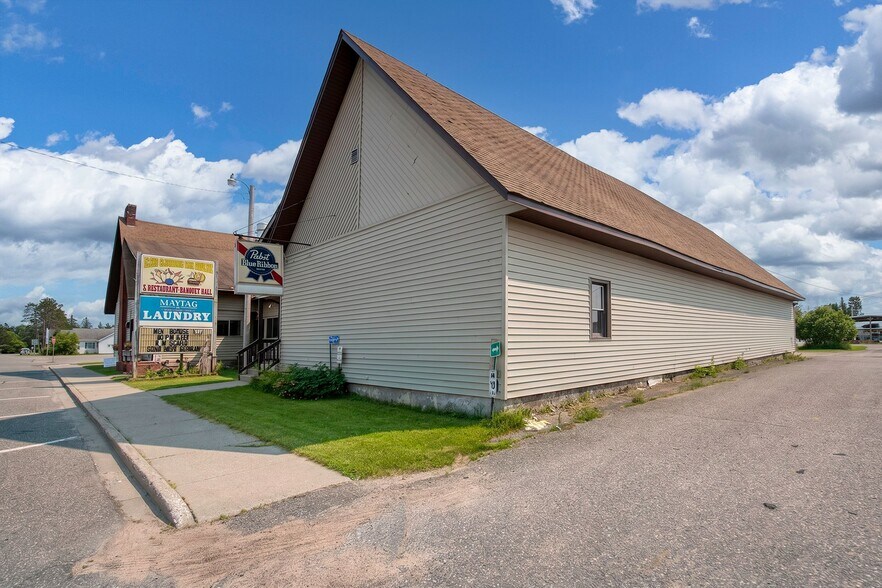 More Photos Of W10595 County Road K, Elcho Restaurant For Sale