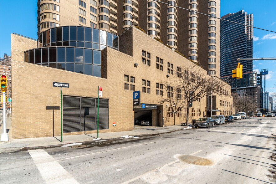 More Photos Of 345 E 37th St, New York Medical For Lease