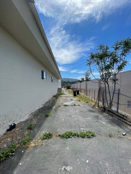 More Photos Of 7216 Valmont St, Tujunga Lodge Meeting Hall For Sale