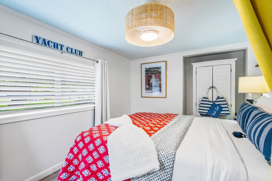 More Photos Of 11450 S Indian River Dr, Sebastian Hotel For Sale