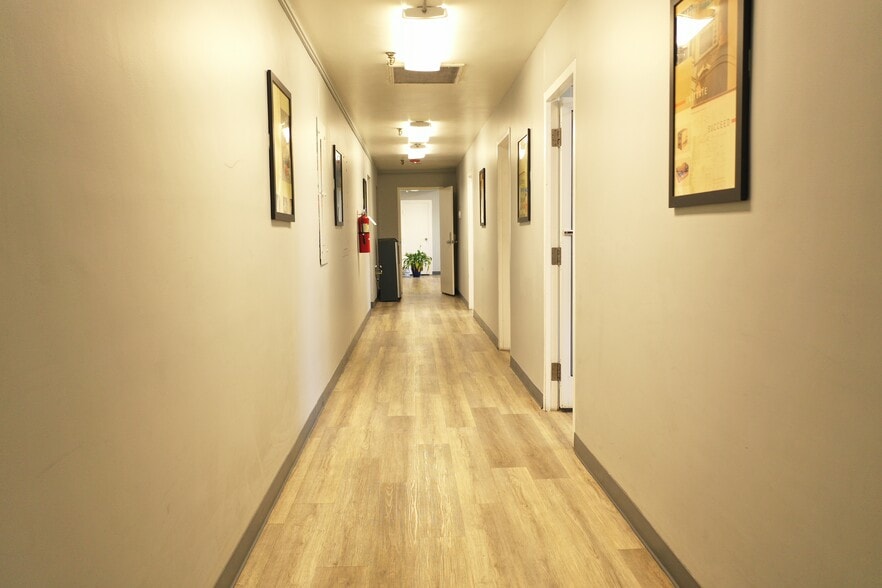 More Photos Of 1302 N Salisbury Ave, Salisbury Warehouse For Sale