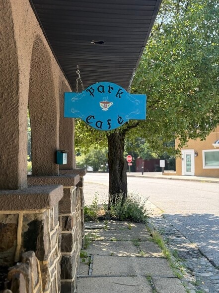 More Photos Of 5200 Franklintown Rd, Gwynn Oak Office For Lease