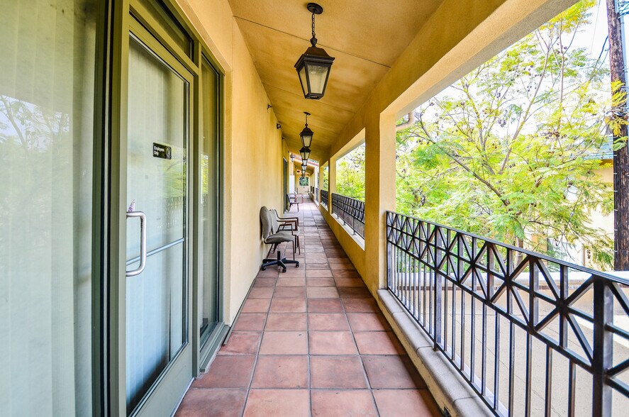 More Photos Of 7 W Foothill Blvd, Arcadia Medical For Sale