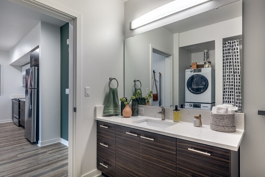 More Photos Of 3850 N Mississippi Ave, Portland Apartments For Lease