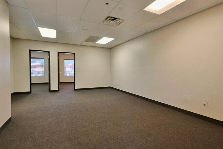 More Photos Of 8290 W Sahara Ave, Las Vegas Office For Lease