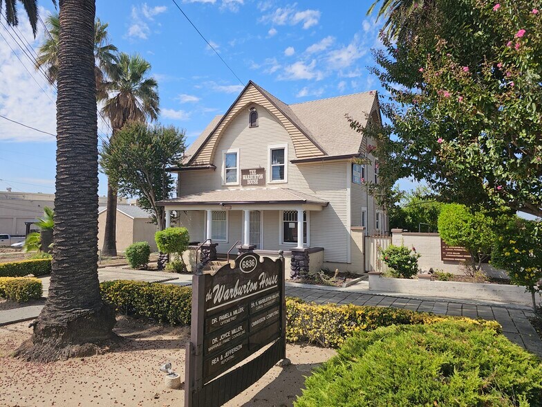 Primary Photo Of 6836 Palm Ave, Highland Office For Sale