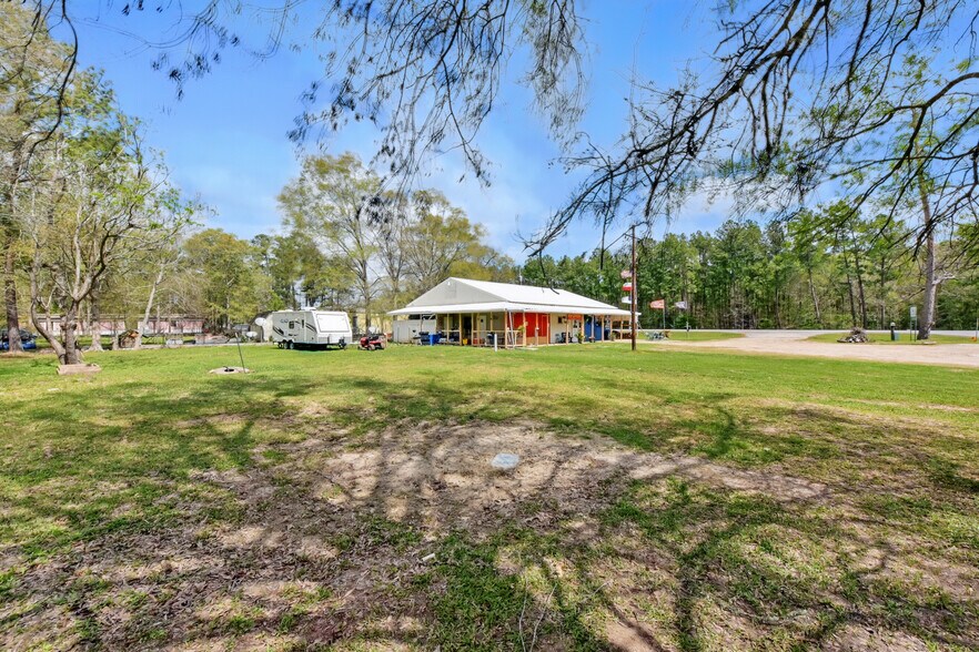 More Photos Of 22839 Highway 146 N, Cleveland Convenience Store For Sale