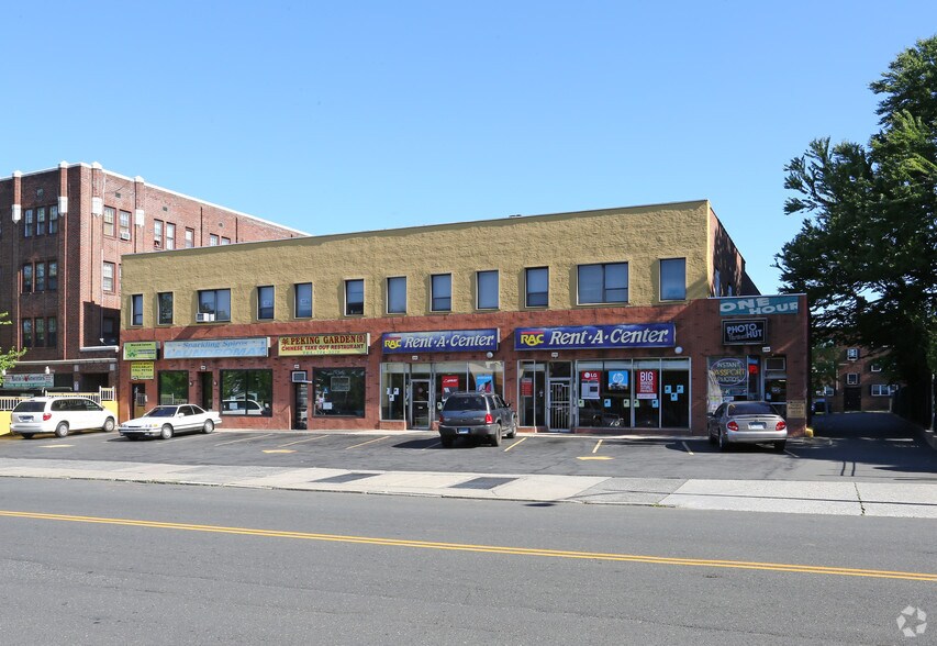 More Photos Of 240-248 Farmington Ave, Hartford General Retail For Sale
