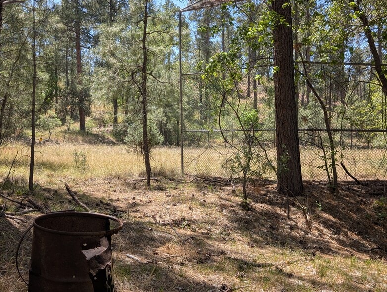 More Photos Of 101 Marapai Rd, Prescott Specialty For Sale