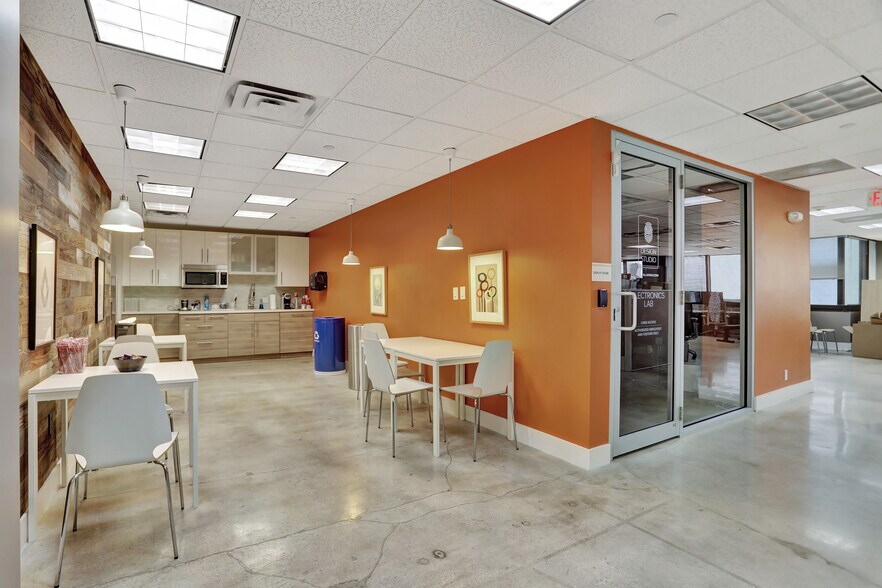 More Photos Of 200 S Andrews Ave, Fort Lauderdale Medical For Sale