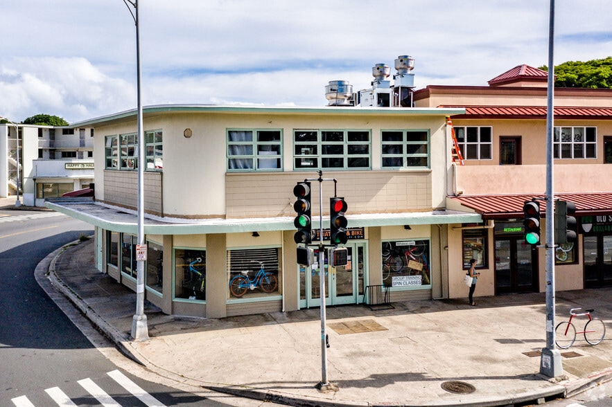 More Photos Of 567 Kapahulu Ave, Honolulu Restaurant For Lease