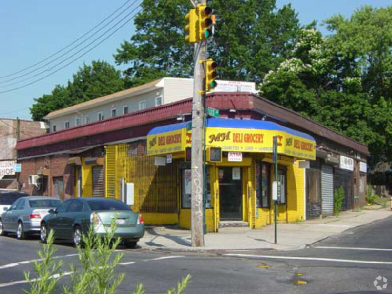 Primary Photo Of 200-10 Hollis Ave, Hollis Freestanding For Lease