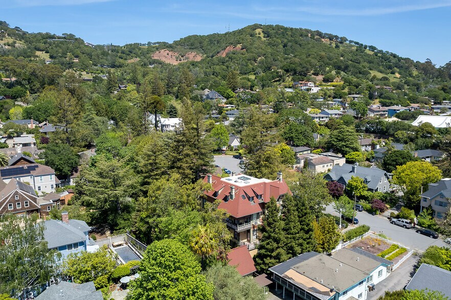 More Photos Of 333 G St, San Rafael Apartments For Sale