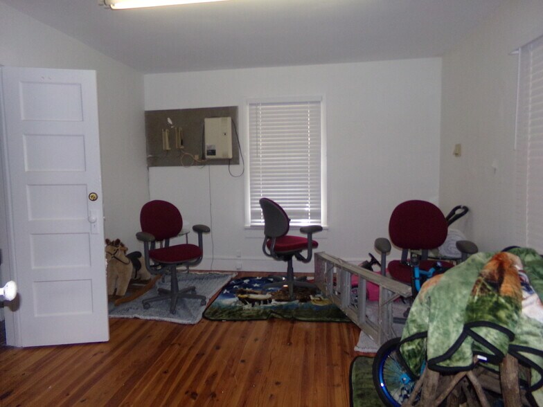 More Photos Of 5355-5341 Austell Rd, Austell Freestanding For Sale