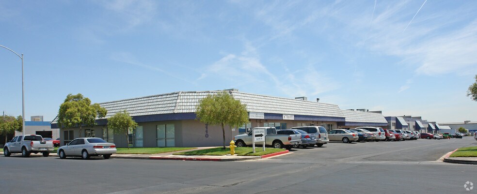 More Photos Of 3110 Polaris Ave, Las Vegas Light Distribution For Lease