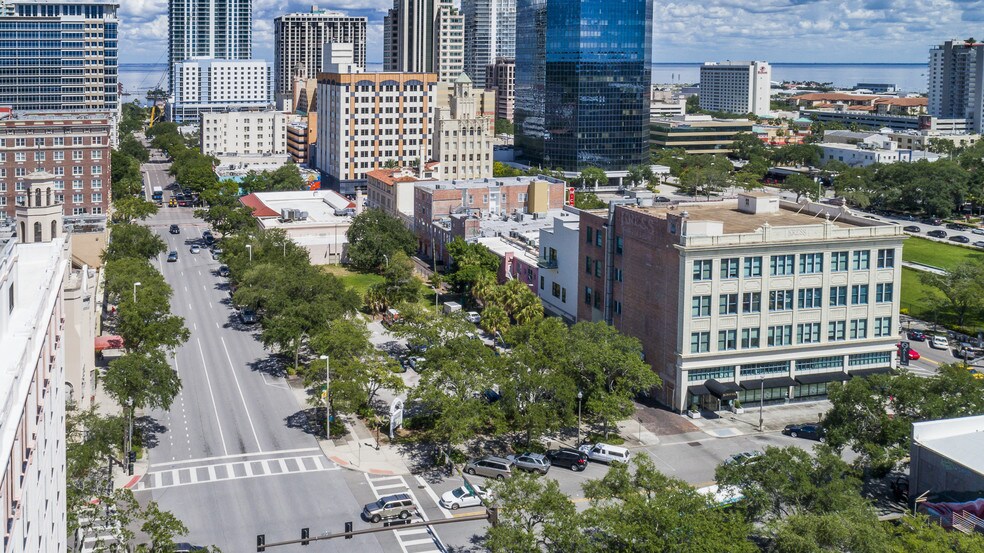 More Photos Of 450 N 1st Ave, Saint Petersburg Office For Lease