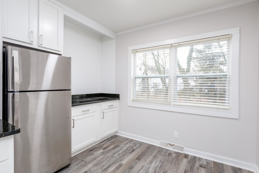More Photos Of 4577 Olentangy River Rd, Columbus Apartments For Sale