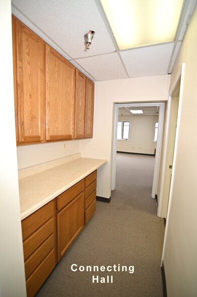 More Photos Of 6 Industrial Park, Waldorf Medical For Lease