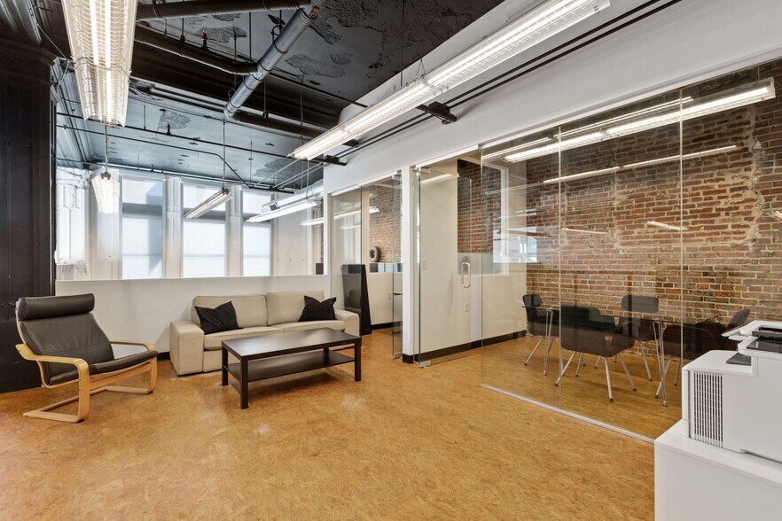 More Photos Of 1501 Locust St, Saint Louis Apartments For Sale