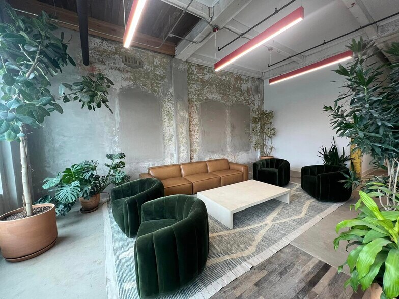 More Photos Of 565 Northside Dr, Atlanta Coworking Space