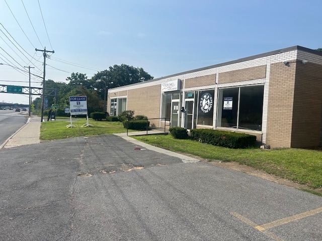 More Photos Of 1500 Central Ave, Colonie Office For Lease
