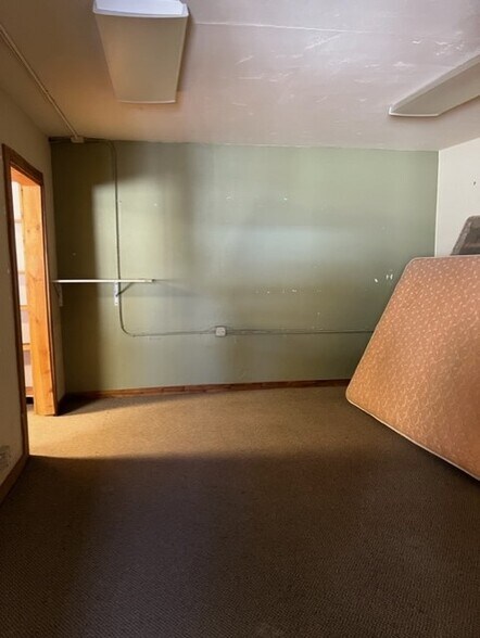 More Photos Of 8393 N Lake Blvd, Kings Beach Showroom For Sale