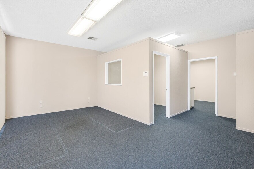 More Photos Of 77-89 Jackson St, Hayward Office For Lease
