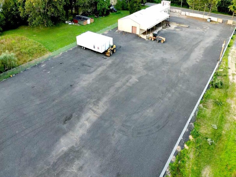 Primary Photo Of 1339 N Tuckahoe Rd, Williamstown Warehouse For Sale