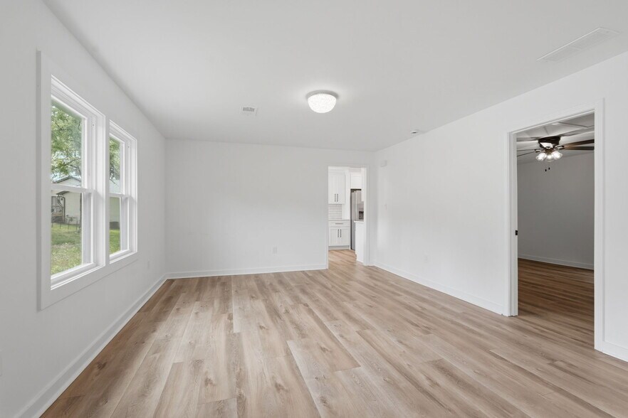 More Photos Of , Canton Flex For Sale