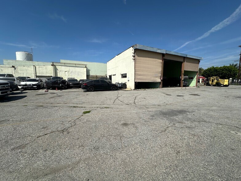 More Photos Of 712 E Alondra Blvd, Compton Warehouse For Lease