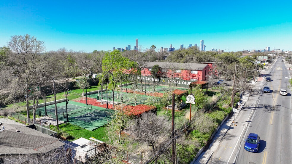 Primary Photo Of 2715 Manor Rd, Austin Land For Lease