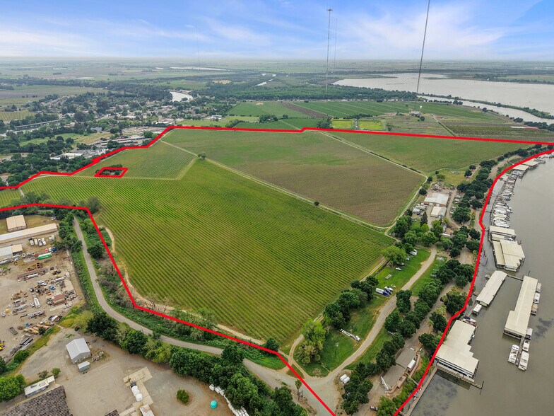 More Photos Of 1400 Old Levee rd, Walnut Grove Land For Sale