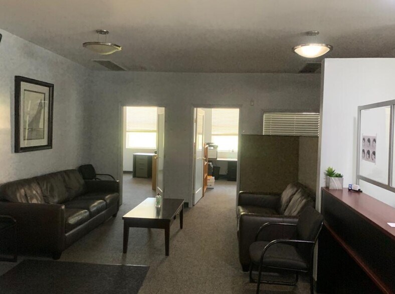 More Photos Of 4510 Court Sq, Long Island City Office For Lease