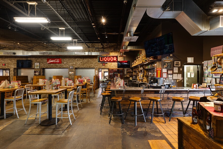 More Photos Of 8205 W Broad St, Richmond Restaurant For Sale