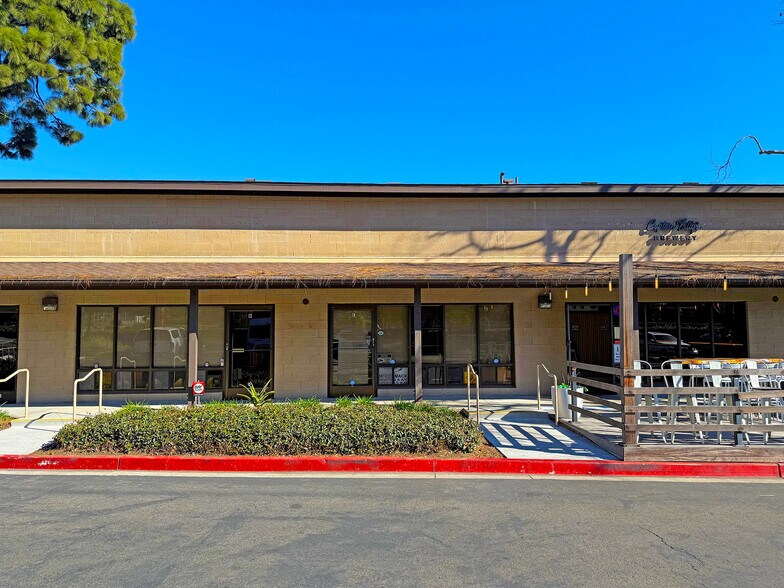 More Photos Of 6489 Calle Real, Goleta Research And Development For Lease