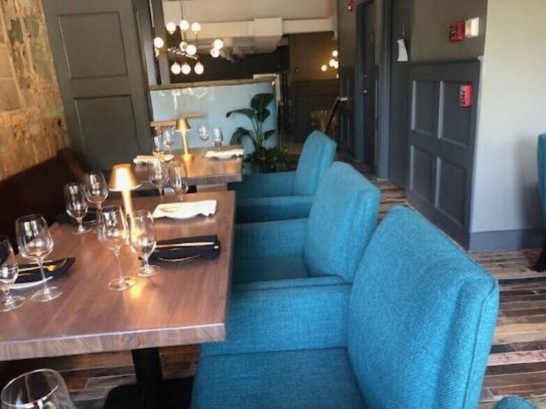 More Photos Of 302 NE Auburn Ave, Atlanta Restaurant For Sale