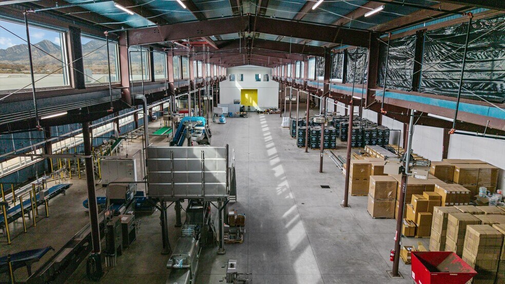 More Photos Of 584 County Road 331, Silt Distribution For Sale