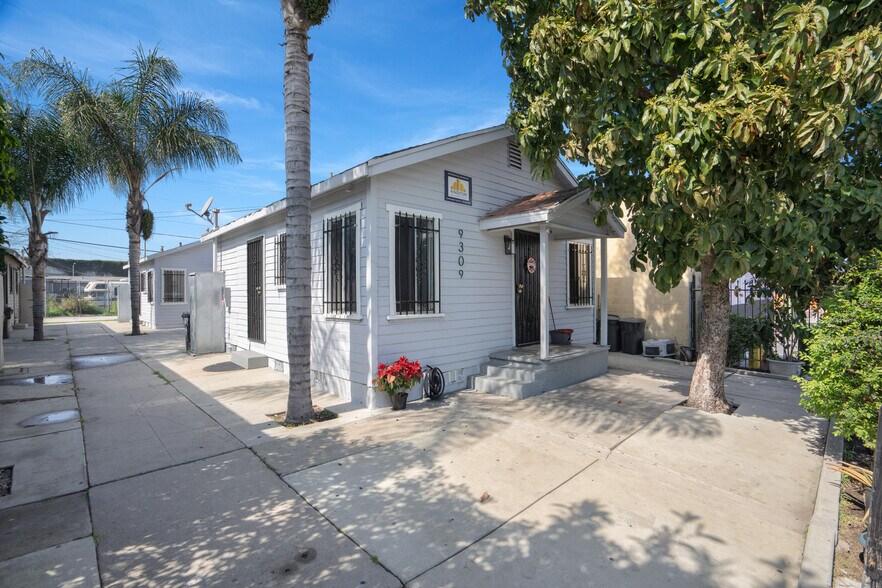 Primary Photo Of 9309 S Broadway, Los Angeles Multifamily For Sale