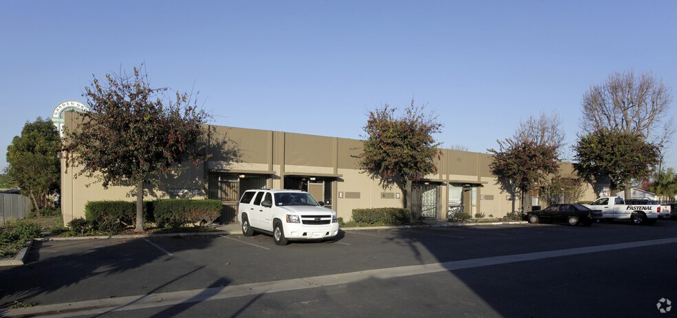 More Photos Of 10282 Trask Ave, Garden Grove Warehouse For Lease