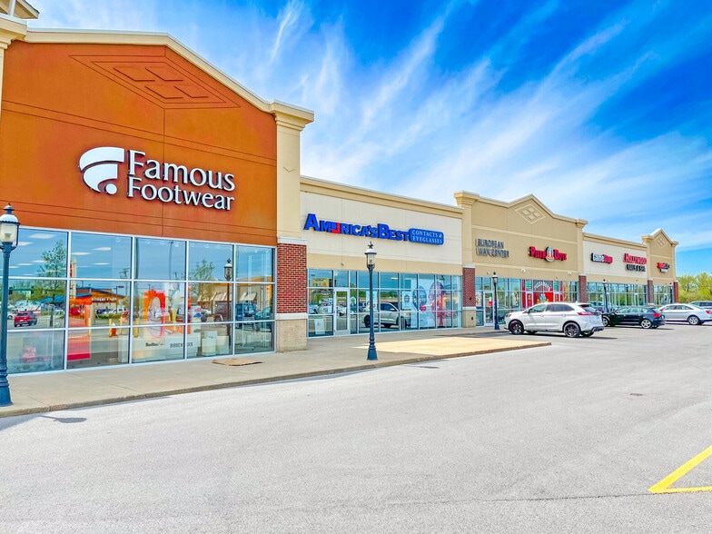 More Photos Of 712-814 Crossings Rd, Sandusky Unknown For Lease