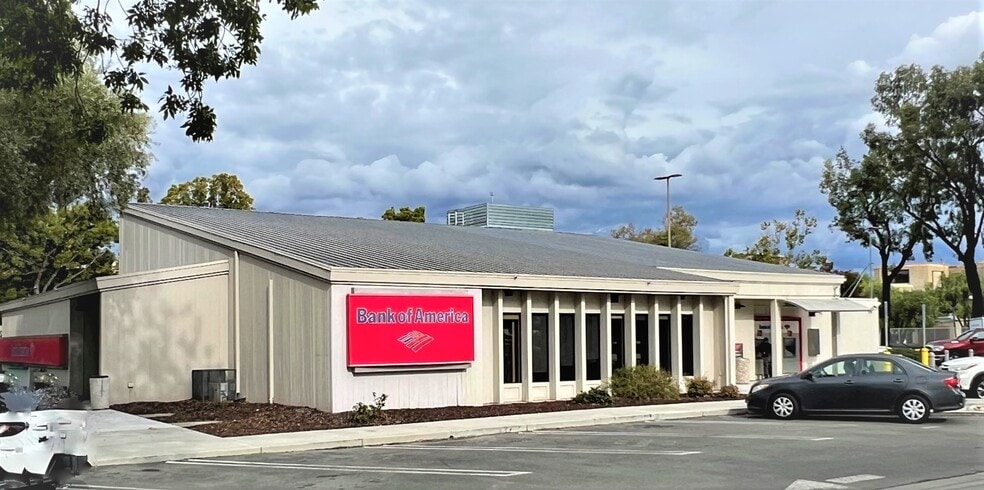 More Photos Of 2925 Scott Blvd, Santa Clara Bank For Lease