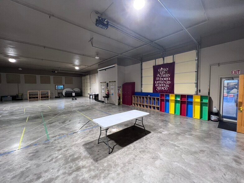 More Photos Of 9393 Old Highway 54, New Bloomfield Daycare Center For Sale