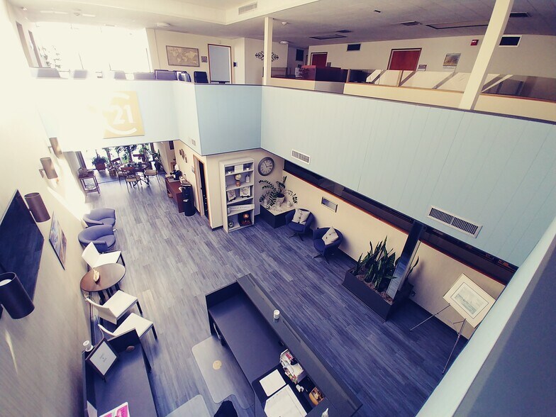 More Photos Of 1253 Park St, Clearwater Office For Lease