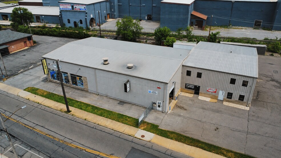More Photos Of 916-926 S Potomac St, Hagerstown Service For Lease