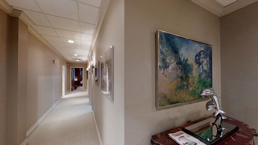 More Photos Of 8401 Chagrin Rd, Chagrin Falls Medical For Sale